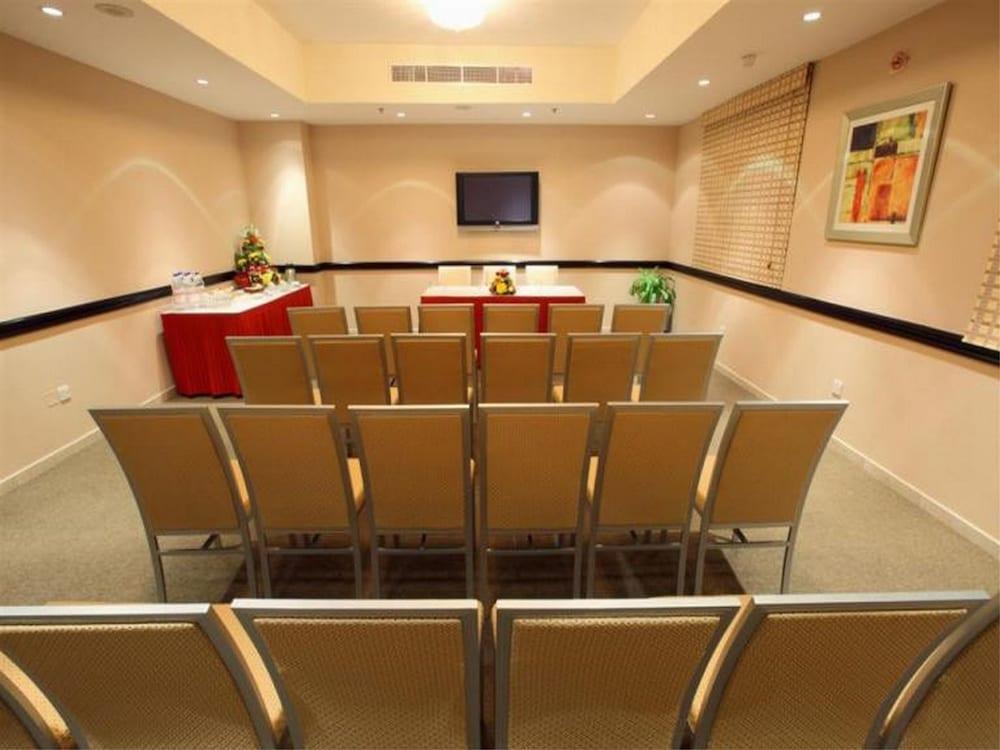 Xclusive Hotel Apartments Дубай Екстер'єр фото