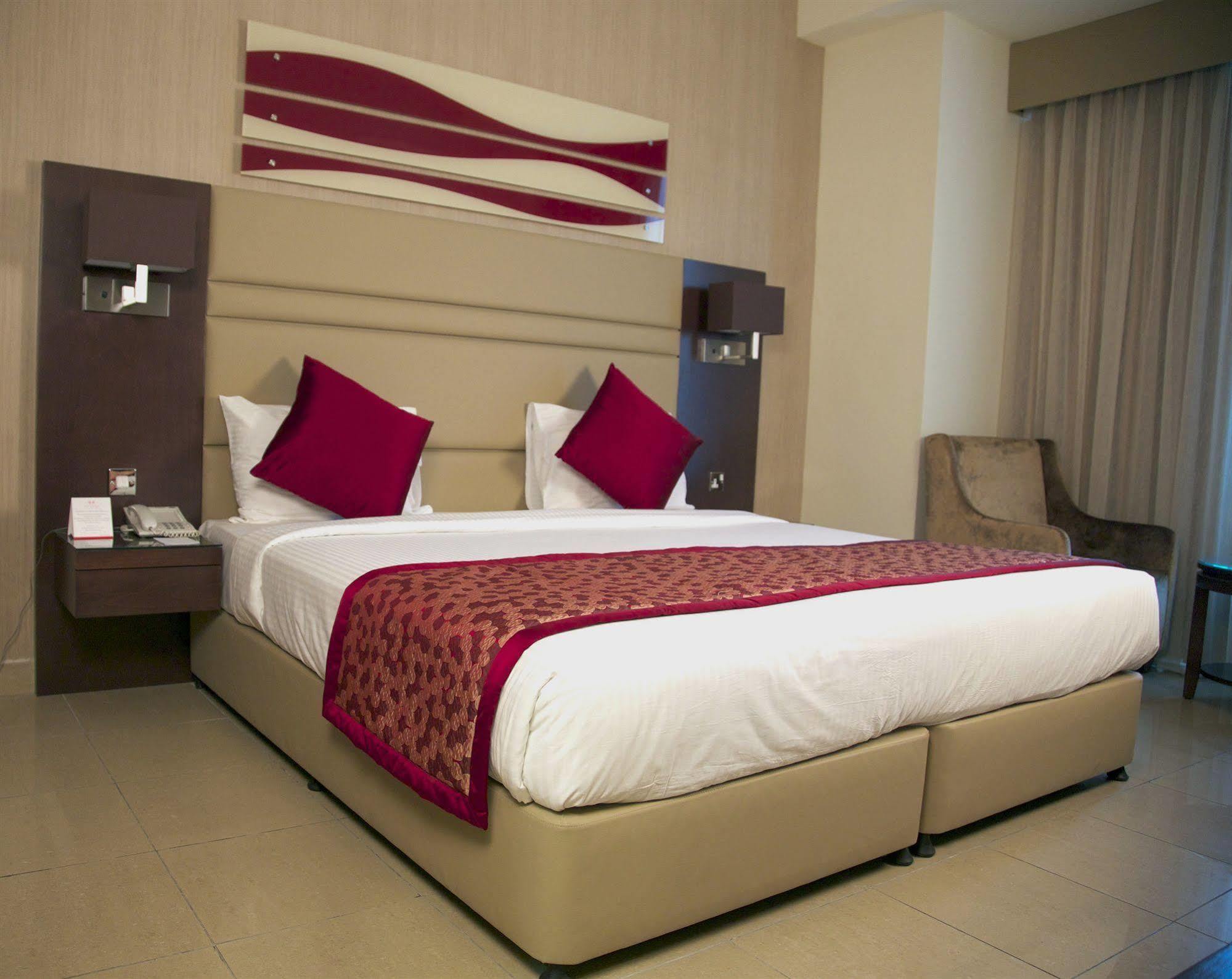 Xclusive Hotel Apartments Дубай Екстер'єр фото